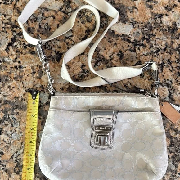 Coach Silver and Cream Crossbody Bag - Picture 5 of 10